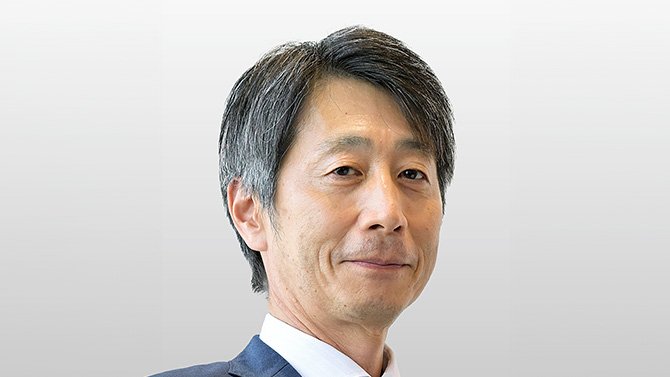 Yasunari Abe